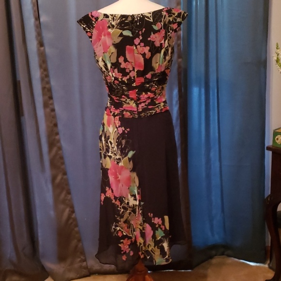 100% Silk STUNNING Coldwater Creek Dress - Picture 2 of 8